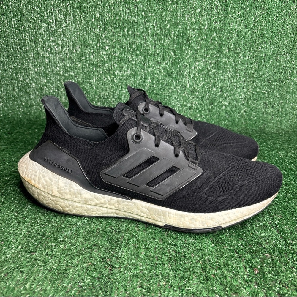Adidas Ultra Boost Model GX 3062 Size 12‎ Black Running Shoe